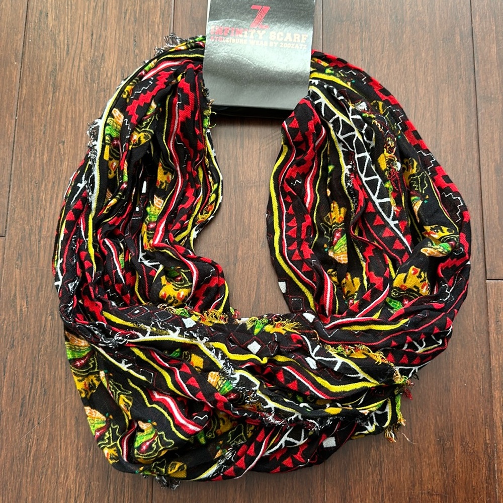 Zoozats NCAA Chicago Blackhawks Tribal Infinity Scarf